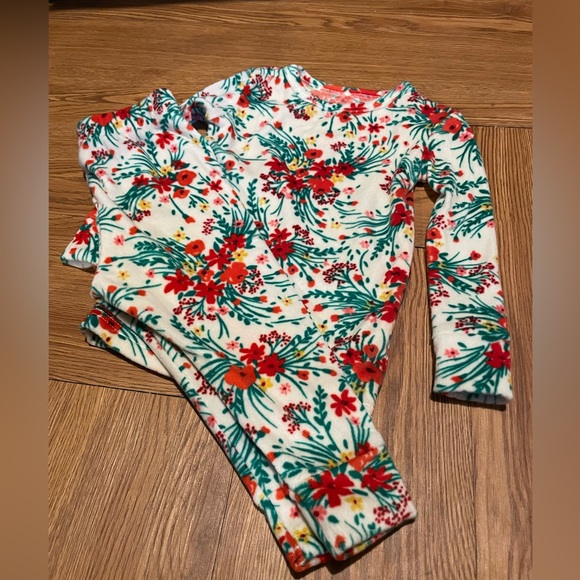 TWO Fleece 18 Month Winter Sets (two tops, two bottoms) - Picture 8 of 12